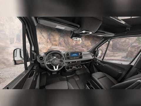 2020 4x4 Winnebago Revel Sprinter Van — photo 2