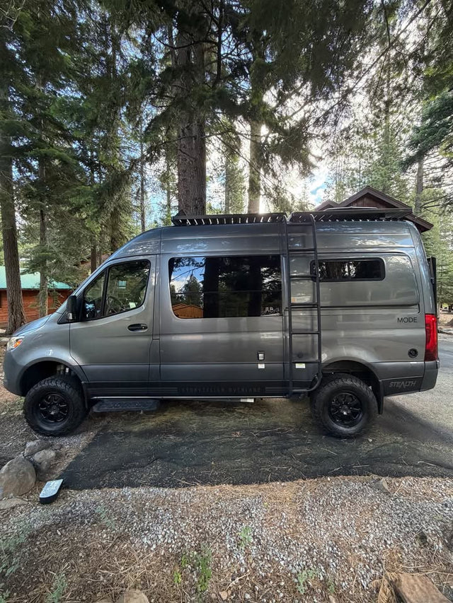 2023 Storyteller Overland stealth — photo 2