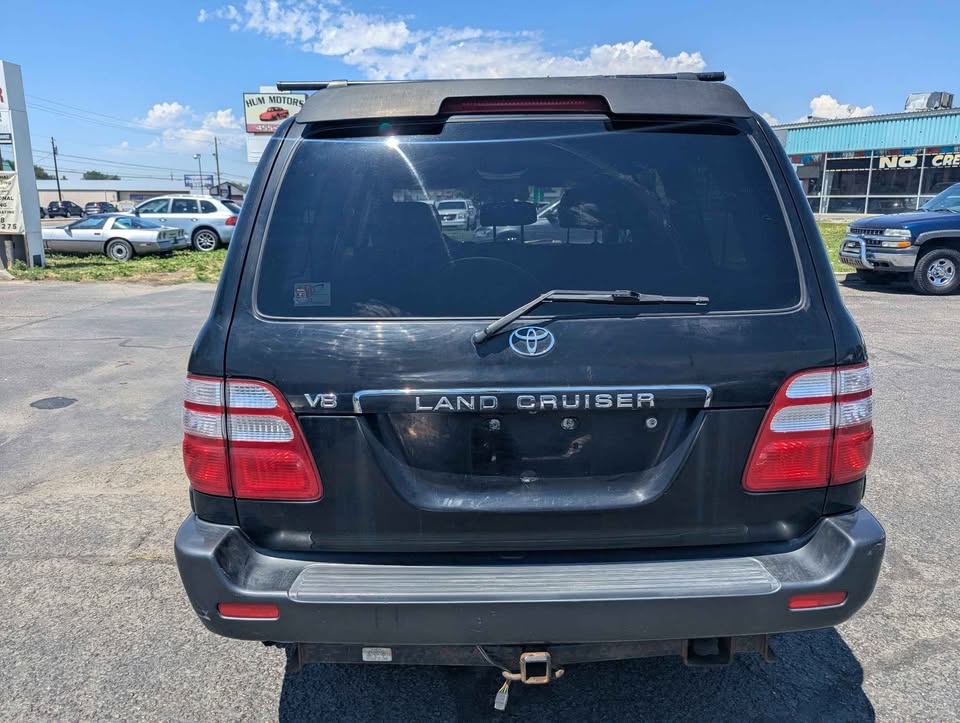 2004 Toyota Landcruiser · Sport Utility 4D in Caldwell, ID (photo 4) — photo 4