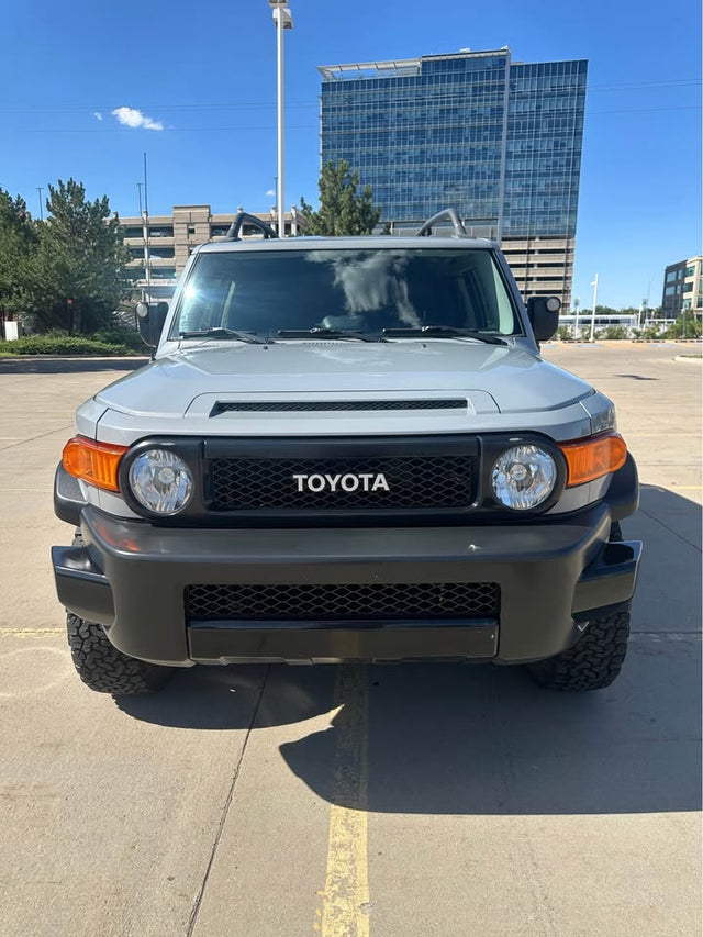 2013 Toyota FJ Cruiser TRAIL TEAMS SPECIAL EDITION — photo 2