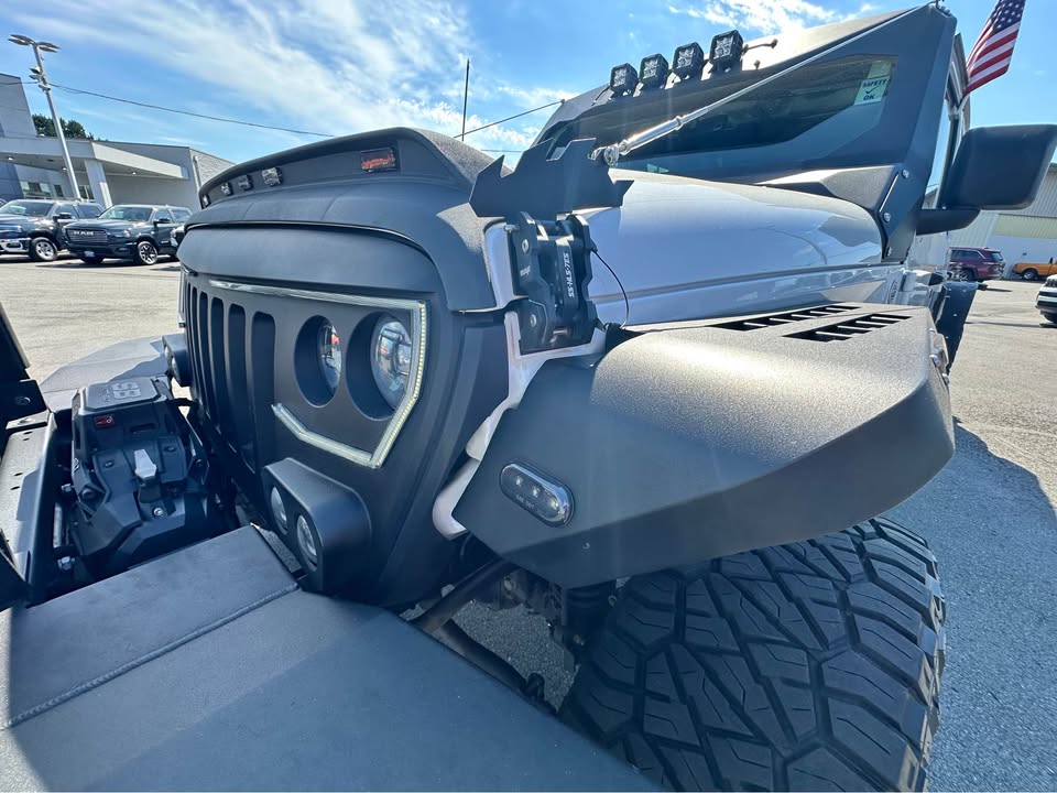 2020 Jeep Gladiator · Overland Pickup 4D 5 ft in Everett, WA (photo 10) — photo 10