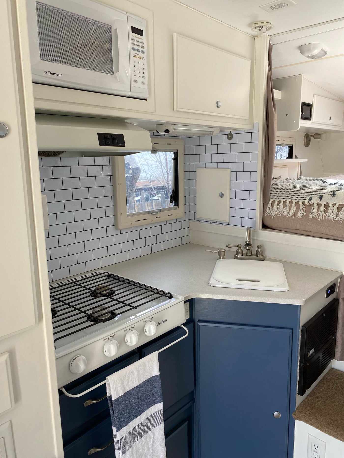  Suburban stove — photo 8