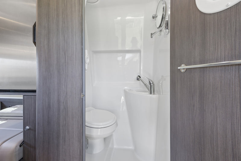  revealing its spacious interior — photo 14