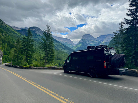 2020 Winnebago Travato 59GL (lithium, unlimited AC, pet friendly,sleeps 4) overland rental