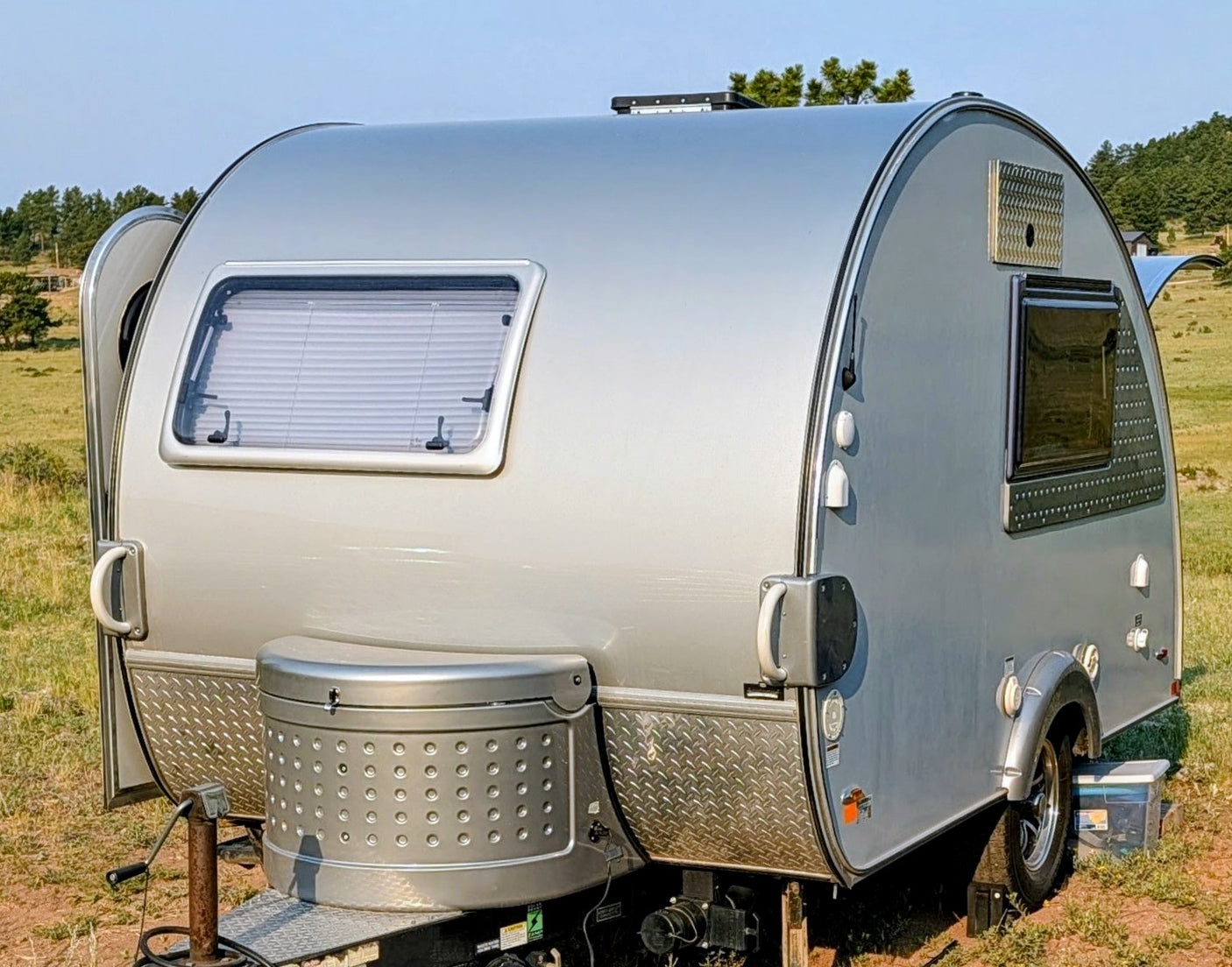 Cozy nuCamp Clamshell Teardrop | Epic Outdoor Kitchen & Adventure Ready!