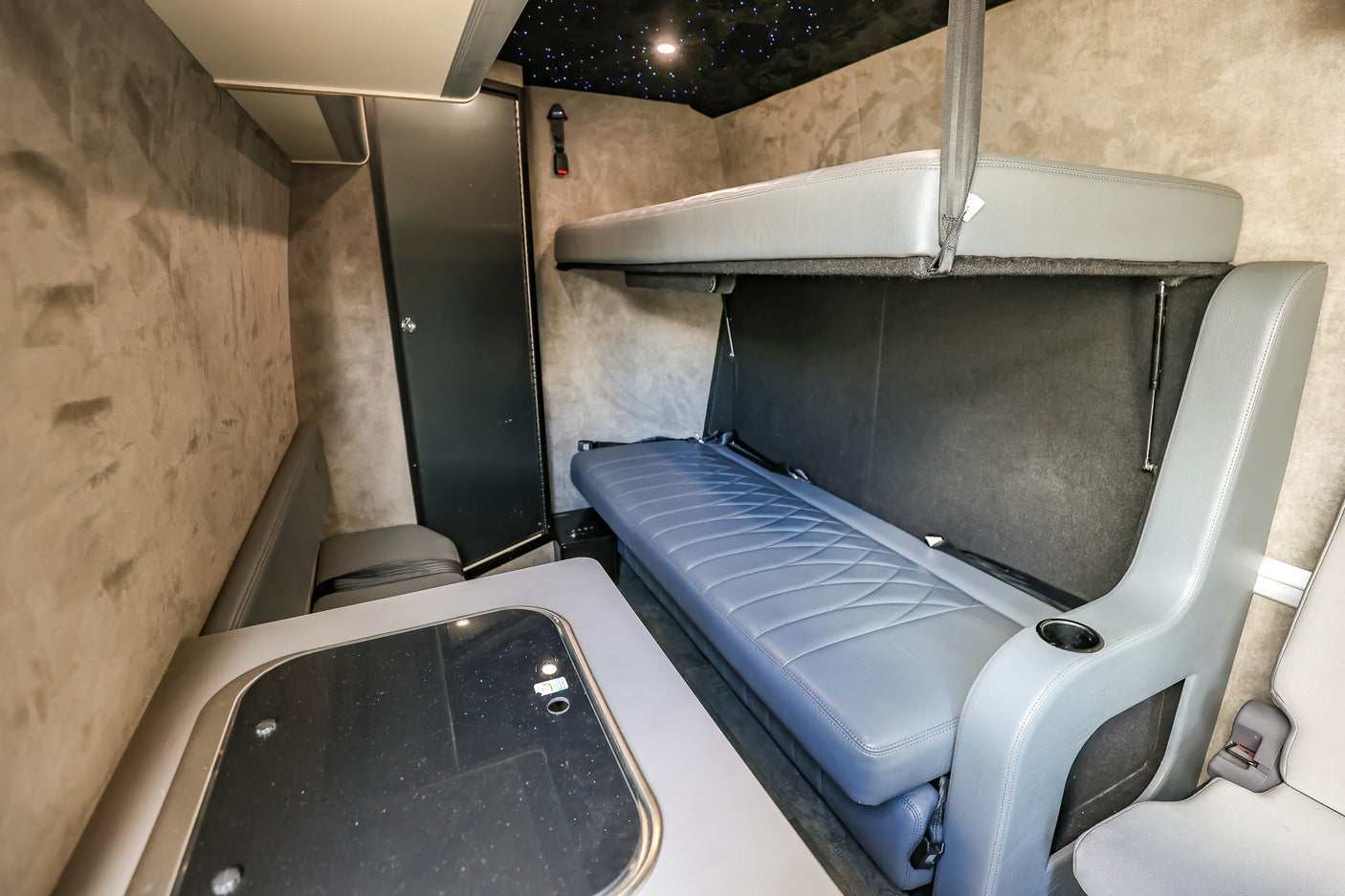 2023 Mercedes-Benz Sprinter (Green)