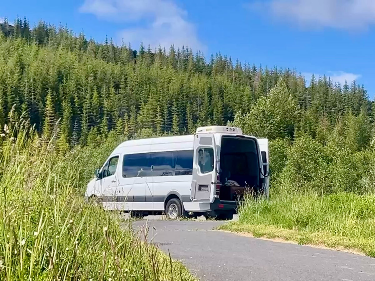  set for a scenic journey.|Lake and mountain view from an RV rental — photo 5