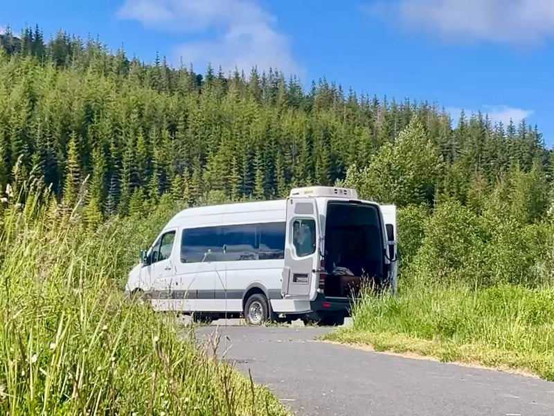  set for a scenic journey.|Lake and mountain view from an RV rental — photo 5