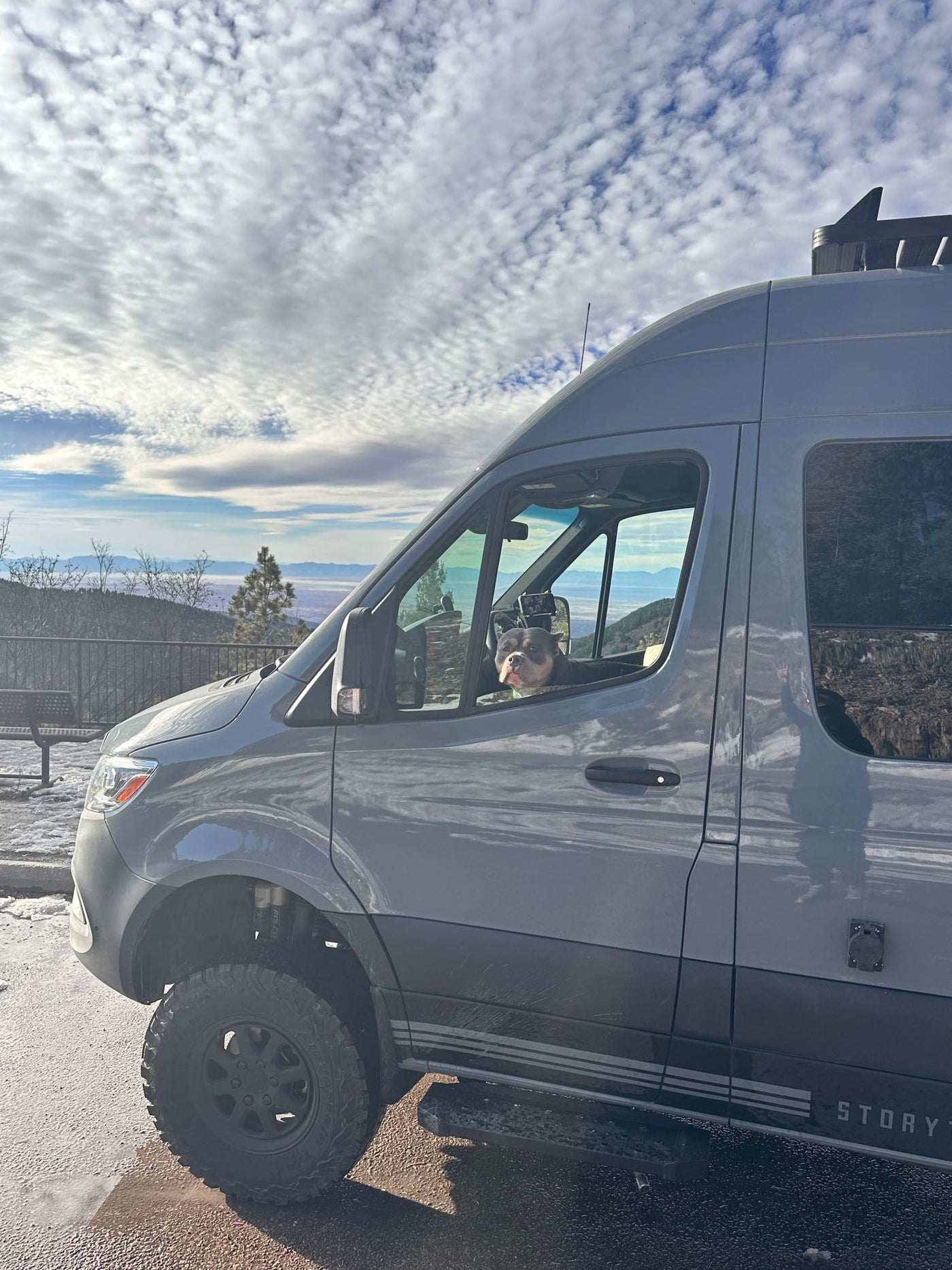  kitchen counter with sink — photo 6