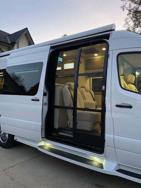 2022 Mercedes Sprinter Perfect for California Coast or Mountain Camping — photo 4