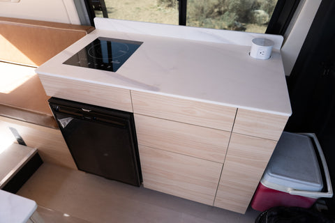Van Solo | Sandy Vans Social | 2025 MB Sprinter 144 AWD — photo 3