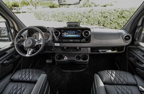 2025 Mercedes Sprinter AWD Luxury Coach, Off-Grid AC, Starlink, Smart TV — photo 2
