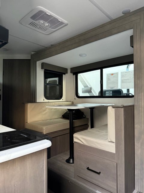 "Sloth Mobile" - 16" Grand Design trailer — photo 5