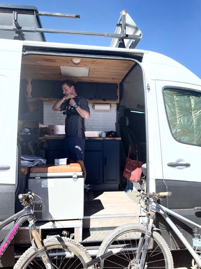 Jean Claude Damme Van - Cozy Off-Grid 4 Season Adventure Van! — photo 9