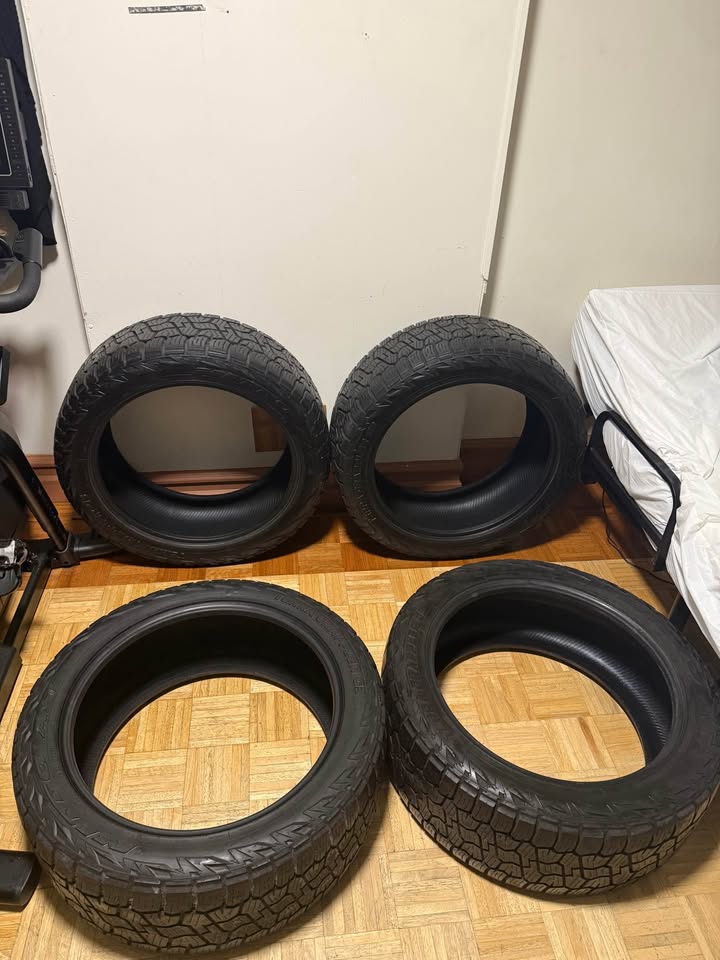 Nitto grappler g3 285/45R22 114 tires in Philadelphia, PA (photo 2)