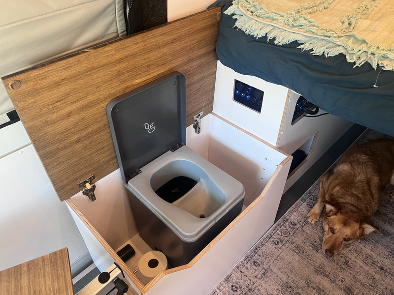 Chappie – GeoTrek Off-Grid Campervan | AC | Outdoor Shower | Toilet — photo 10