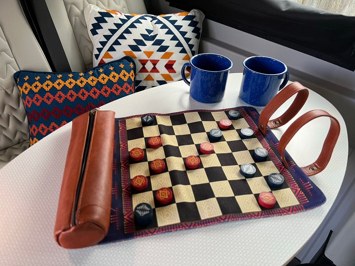  table — photo 4