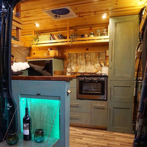 Custom Camper Van — photo 2