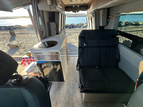 2023 Storyteller Overland Storyteller Overland Class B — photo 2