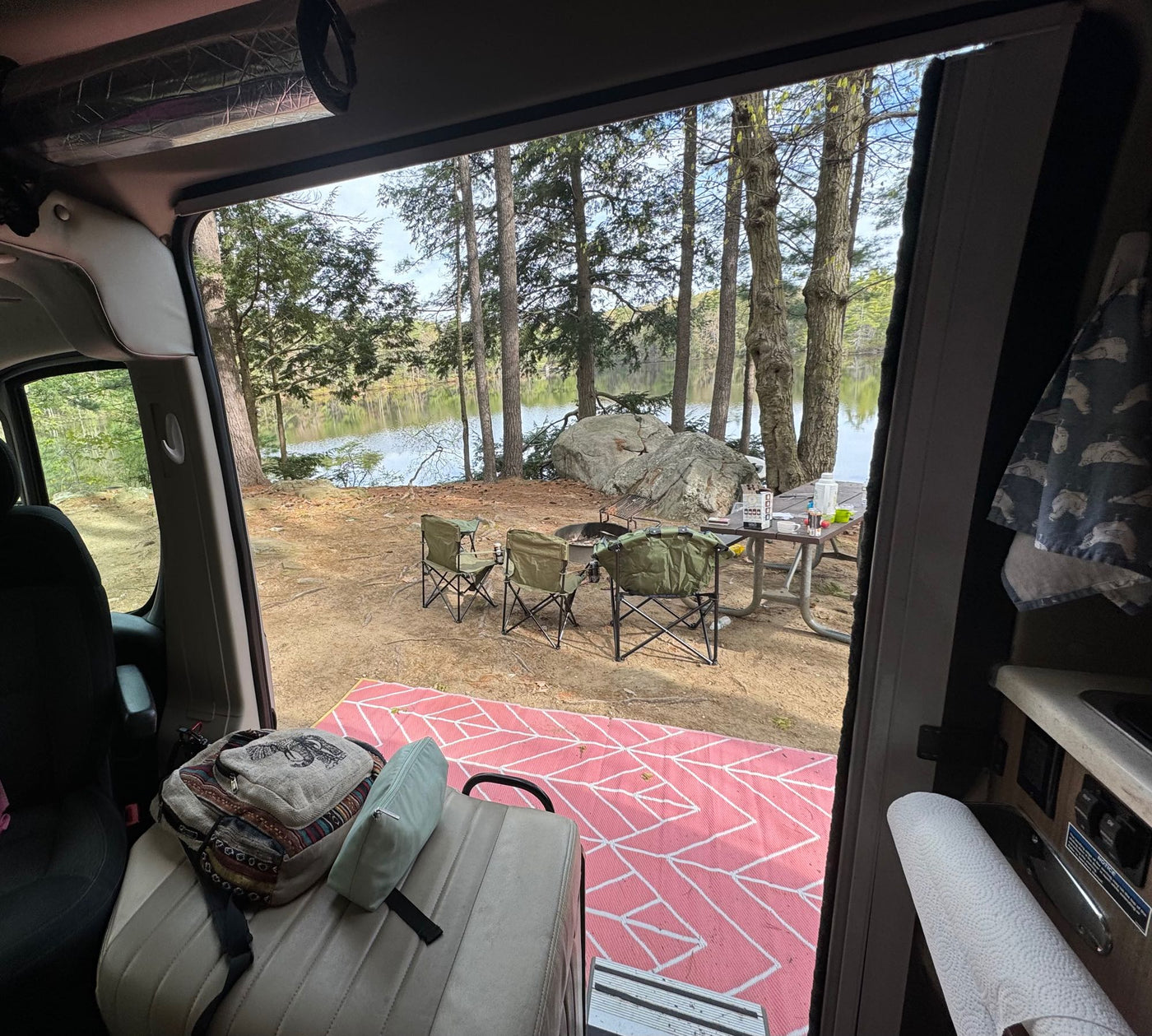 “Sunny” adventure van — photo 3
