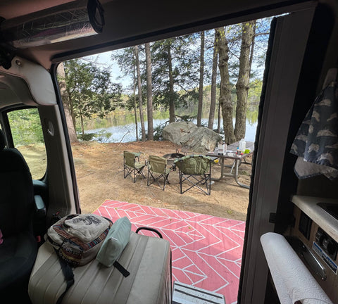 “Sunny” adventure van — photo 3