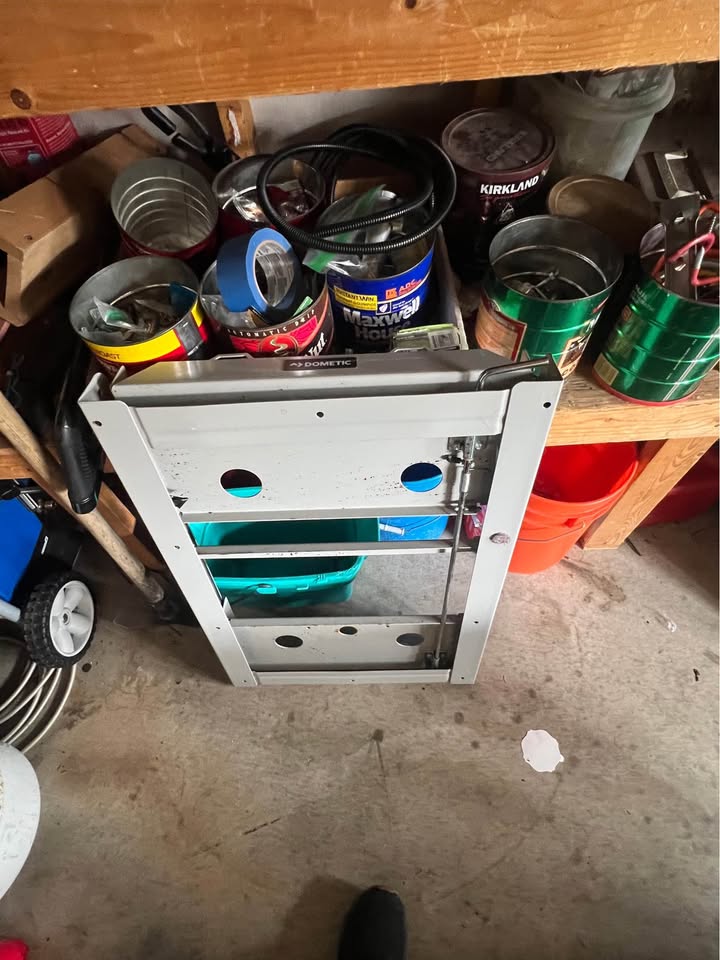 Dometic fridge cfx65dz in Arvada, CO (photo 4)
