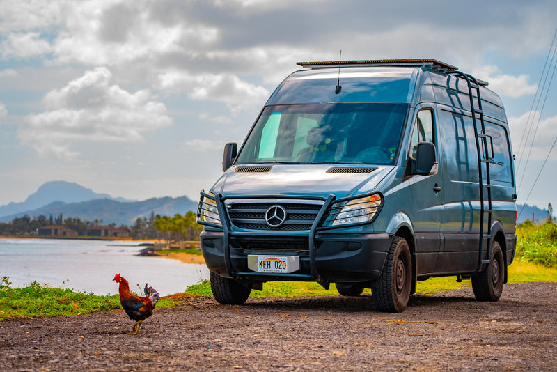 "Big Blue" - Custom Vintage Mercedes Campervan! — photo 9