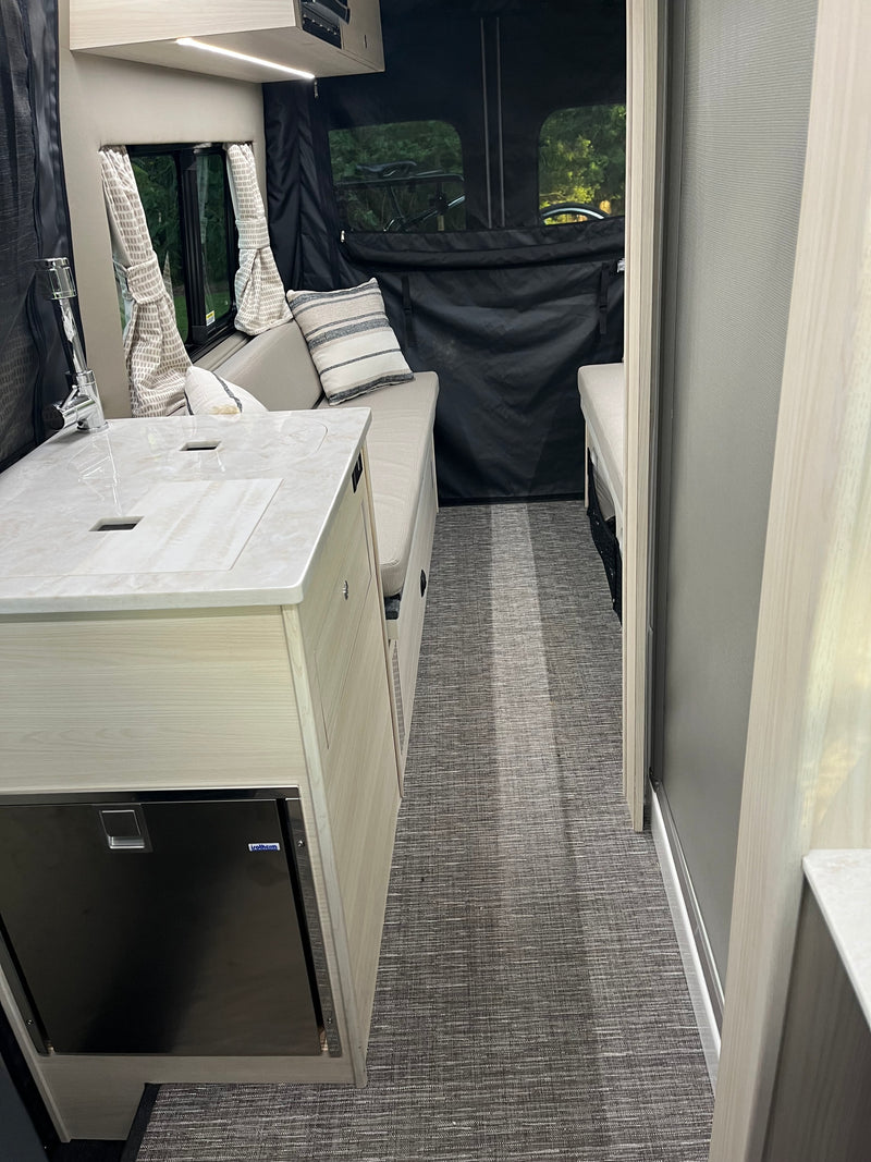 2021 Mercedes Sprinter - — photo 8