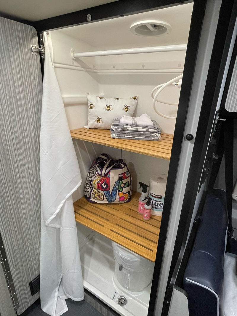 Extra Clean 2022 Winnebago Revel *Perfect* Couple's Getaway — photo 16