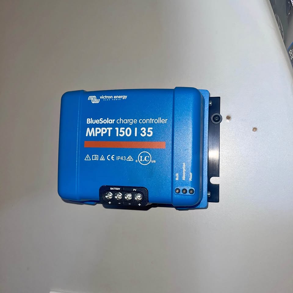 Blue solar charge control - Victron in Caldwell, ID (photo 1)