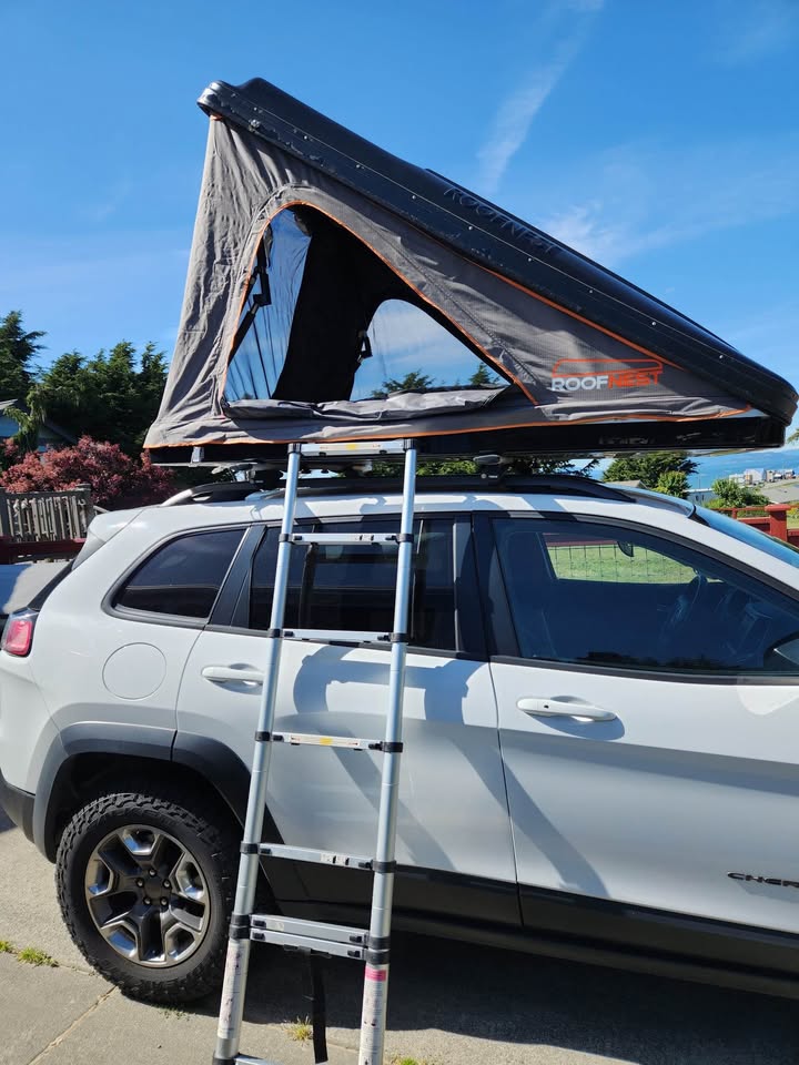 Sparrow EYE Roofnest Rooftop Tent in Oak Harbor, WA (photo 2)