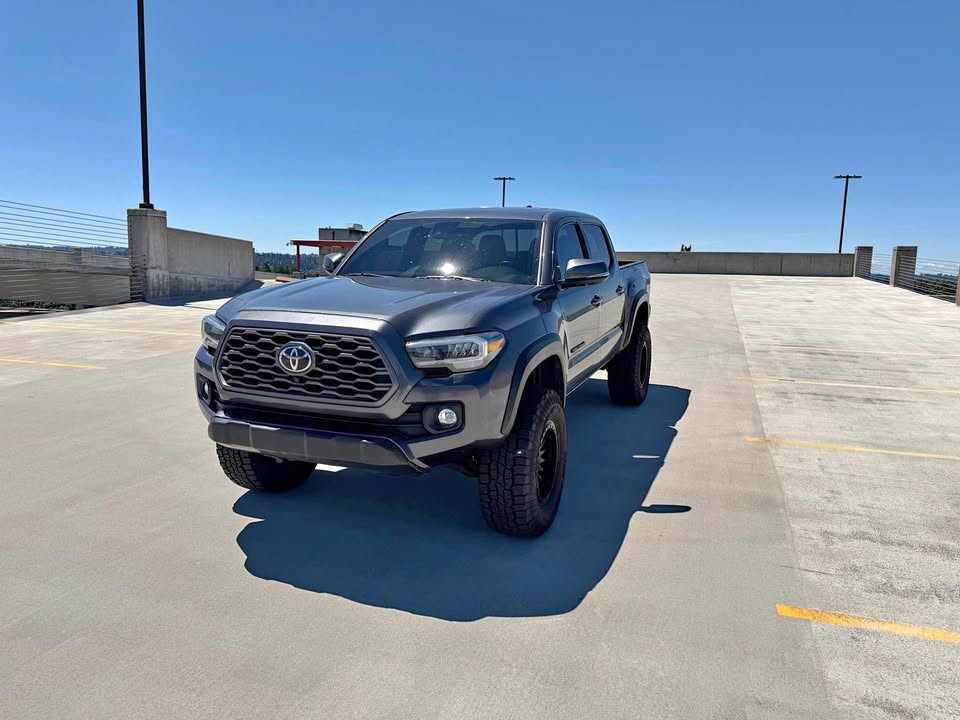 2020 Toyota Tacoma Double Cab · TRD Off-Road Pickup 4D 5 ft in Happy Valley, OR (photo 1) — photo 1