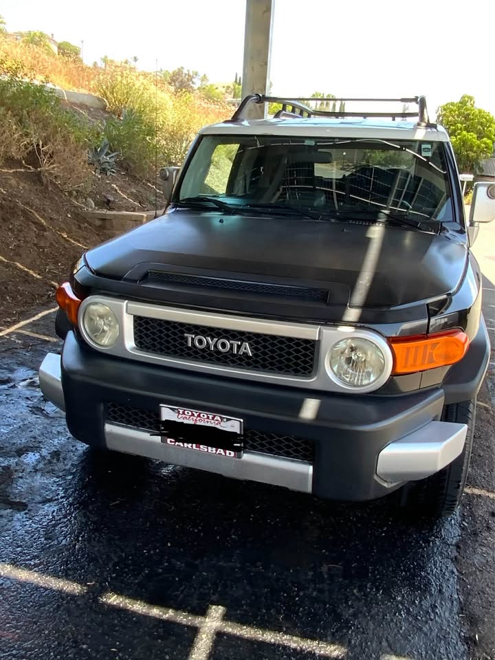 2007 Toyota FJ Cruiser · 2wD in Lakeside, CA (photo 5)
