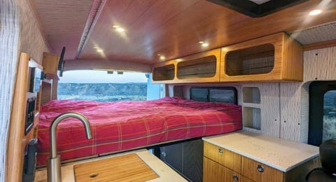 "Sedona" Couples Camper Van — photo 3