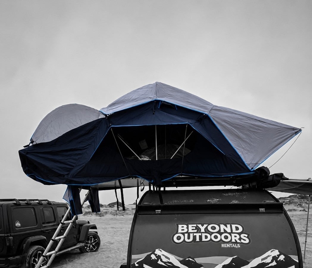 Universal Rooftop Tent Rental fits Most SUVs, Trucks & Vans
