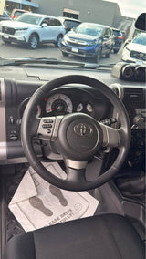 2007 Toyota FJ Cruiser · Manual Transmission in Lynnwood, WA (photo 6)
