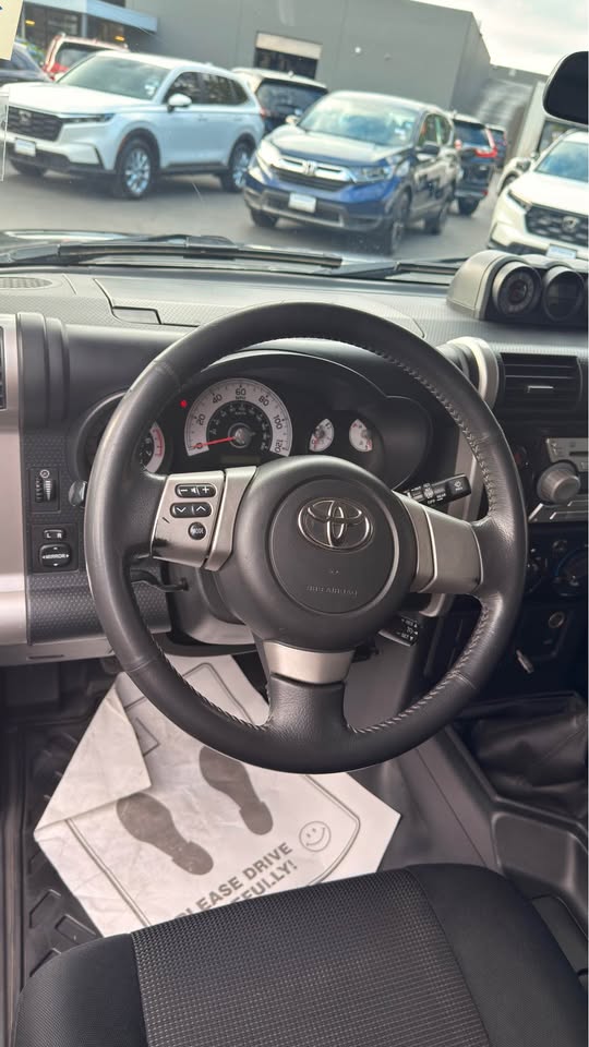 2007 Toyota FJ Cruiser · Manual Transmission in Lynnwood, WA (photo 6) — photo 6