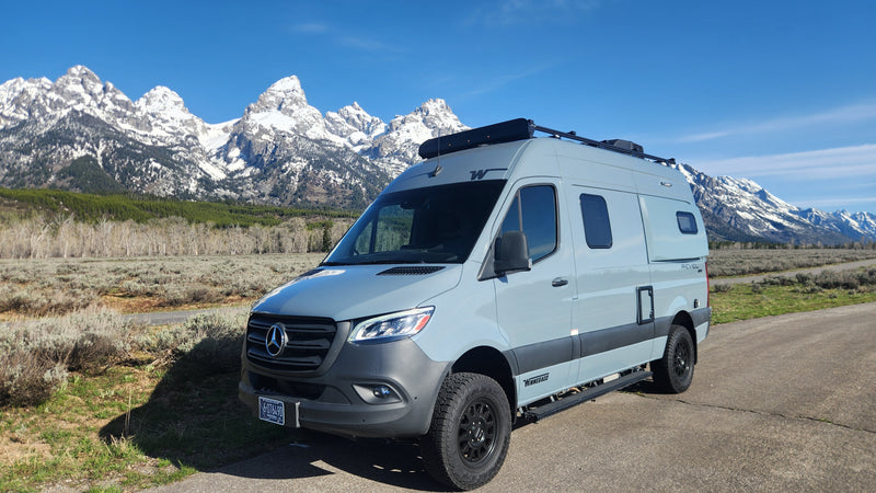 4WD Winnebago Revel 44E "Rosie" Unlimited Miles Montana + Starlink — photo 2