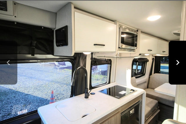2023 Thor Twist | Sleeps 5 | Solar | Off-Grid Adventure Van — photo 3