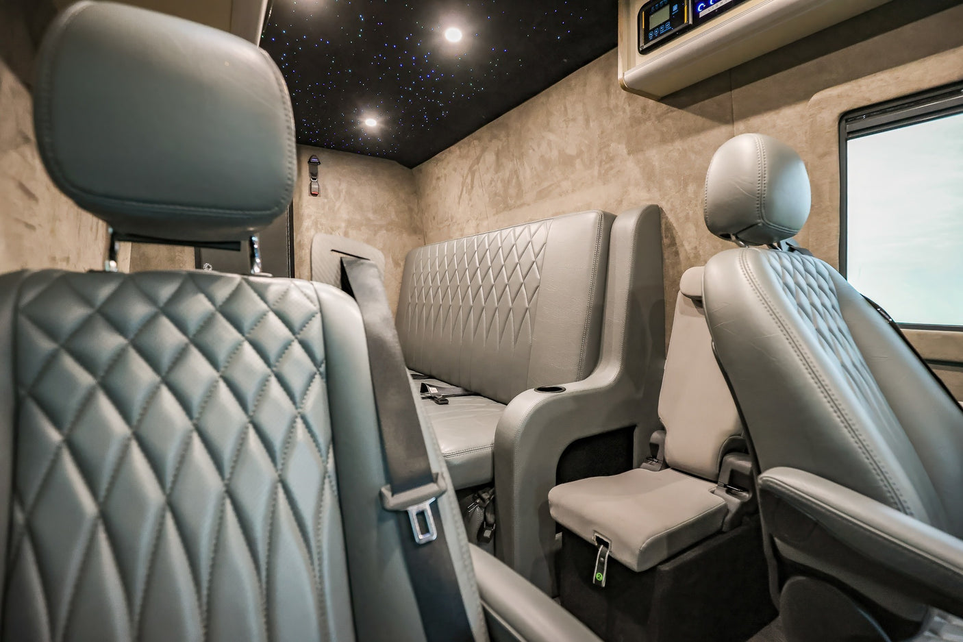 2023 Mercedes-Benz Sprinter (Green)