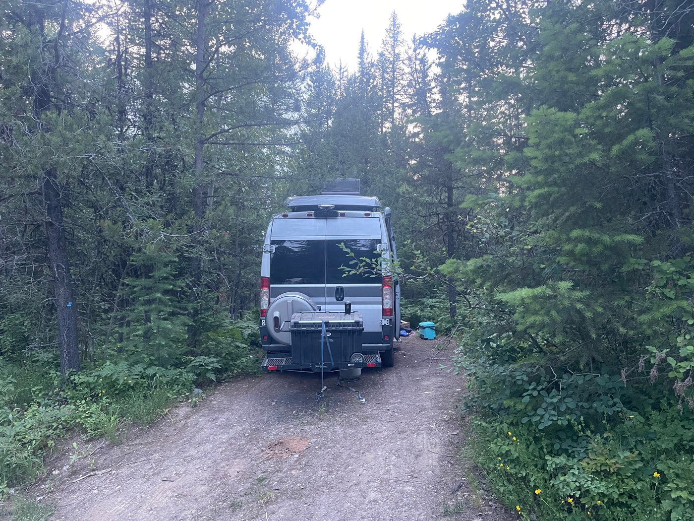  ready for adventure.|A boy celebrates his birthday by a pop-top RV rental — photo 4