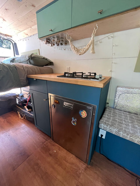 Frankie the Van — photo 3