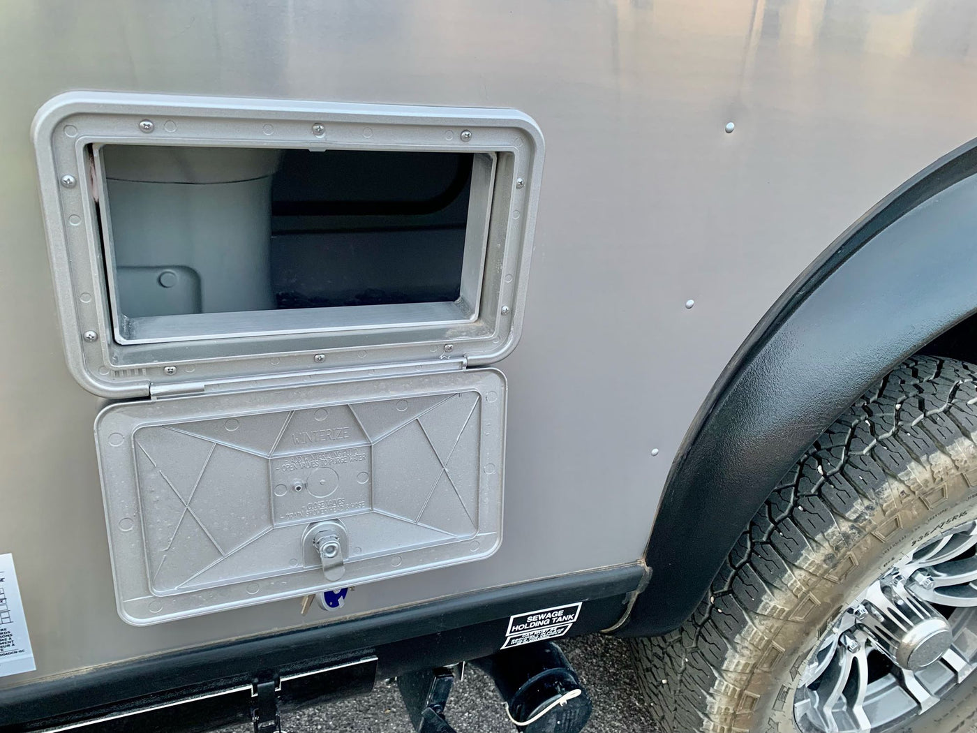Wanderlust Adventurer — Airstream Basecamp 16X — photo 11