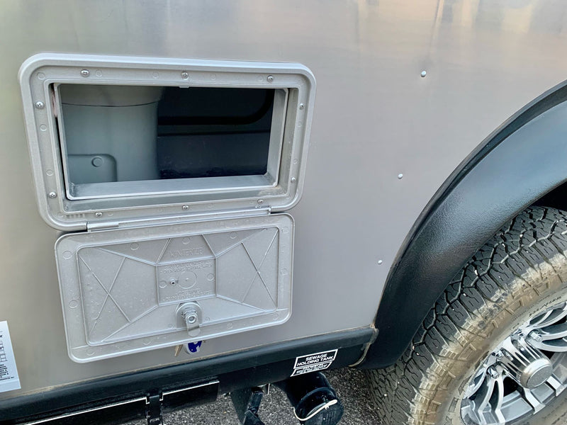 Wanderlust Adventurer — Airstream Basecamp 16X — photo 11
