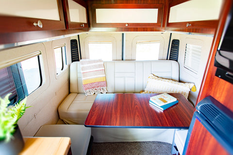 Sea Meets Road - Glamping Dream Van - Indoor Bath — photo 5