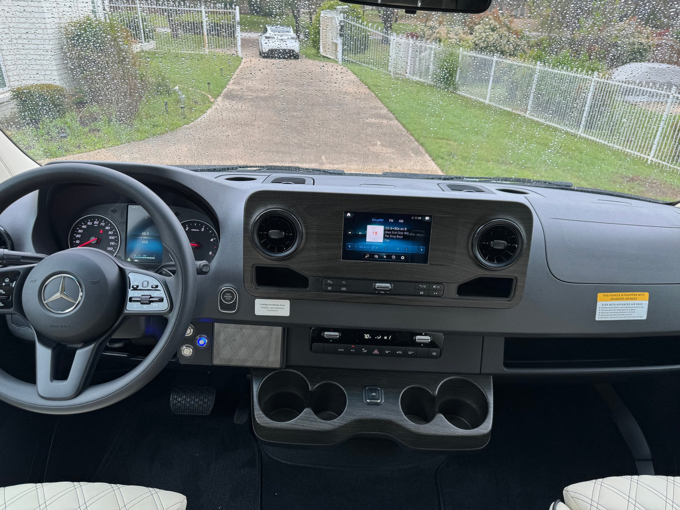  spacious van.|Luxurious RV rental interior — photo 9