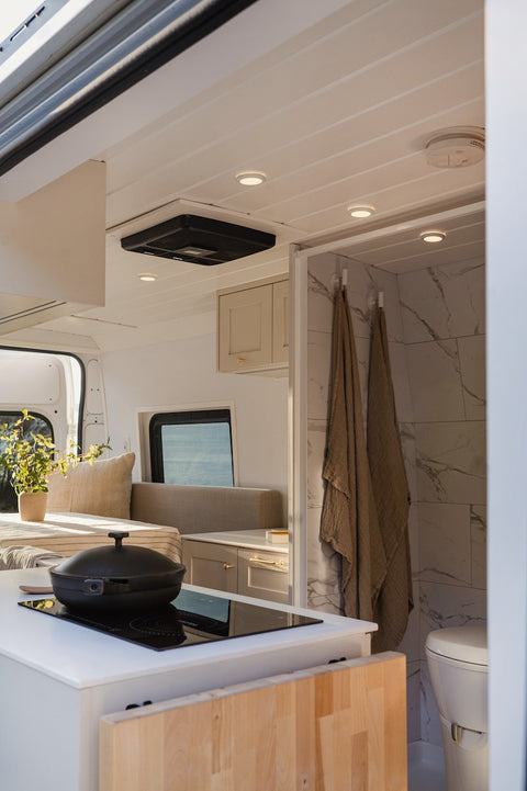 Custom Built Luxury Home On Wheels! — photo 4