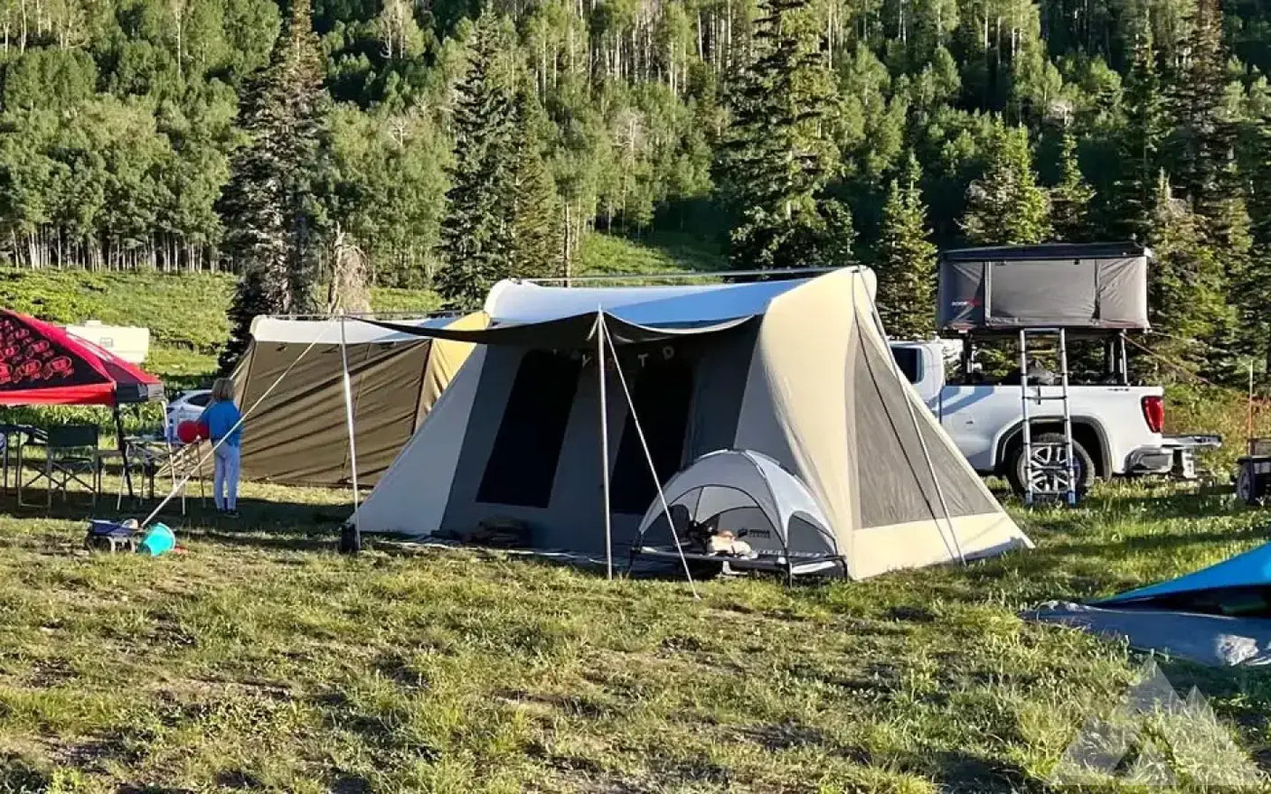Kodiak Canvas Super Deluxe VX 10 x 14 Tent — used tents & canopies for sale (photo 2)