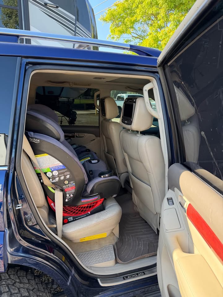 2008 Lexus GX · GX 470 Sport Utility 4D in San Diego, CA (photo 6) — photo 6