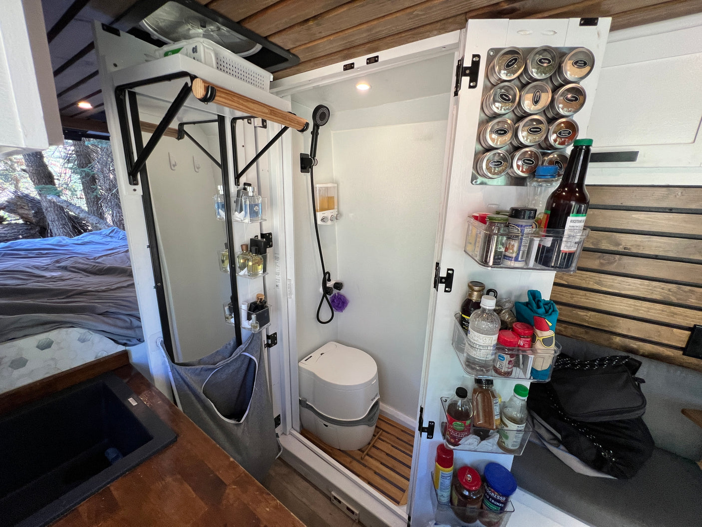Luxury Stealth Adventure Van | Vangelina Jolie